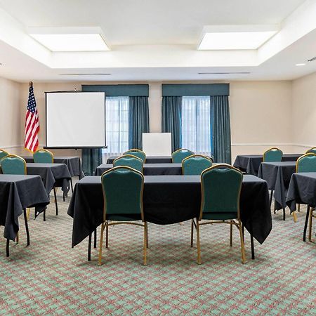 La Quinta Inn And Suites Fort Myers I-75 Dış mekan fotoğraf
