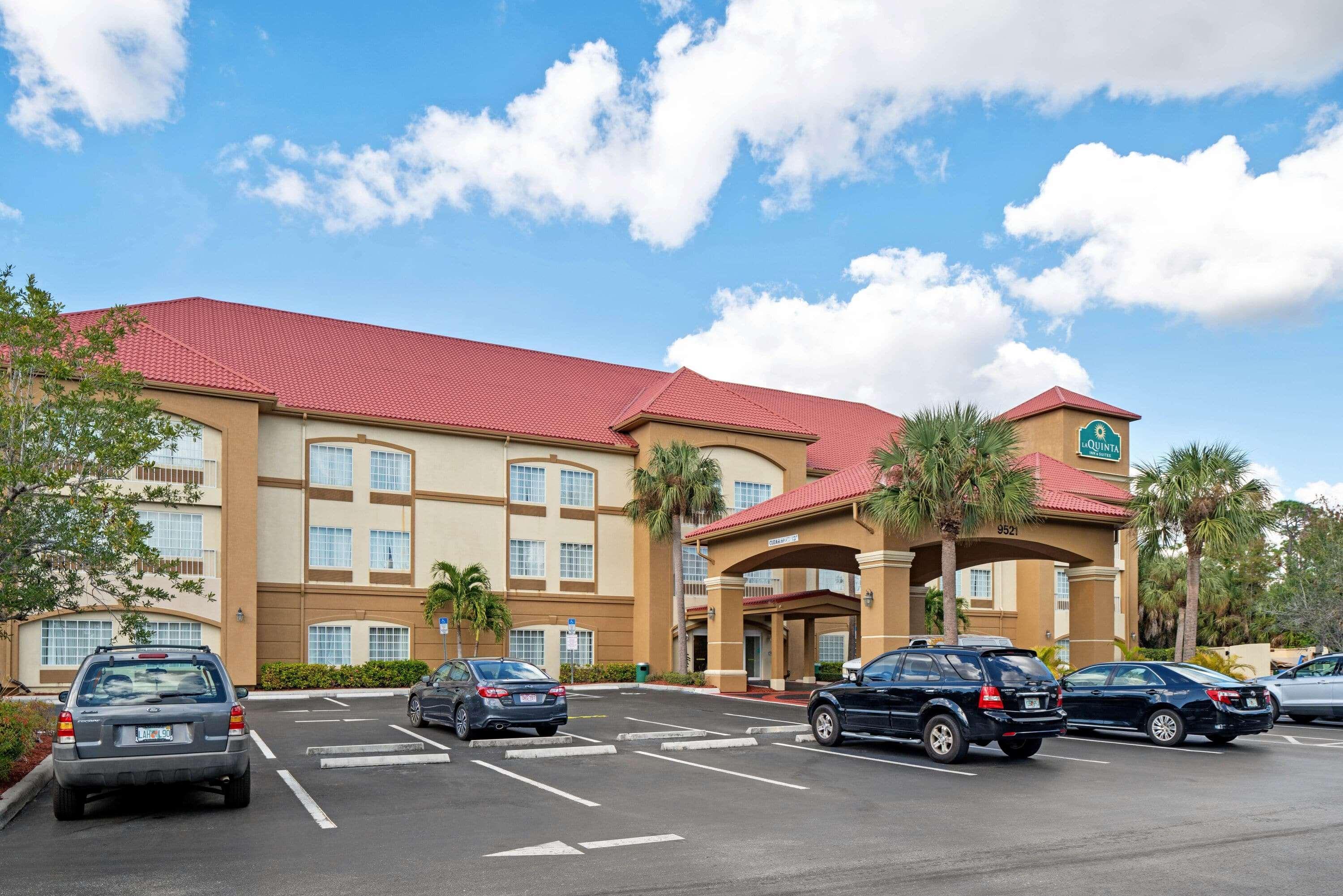 La Quinta Inn And Suites Fort Myers I-75 Dış mekan fotoğraf