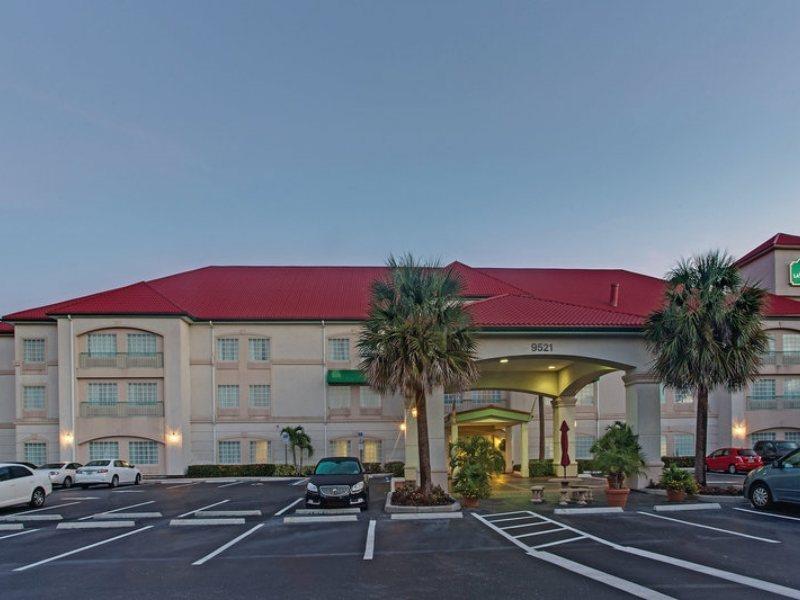 La Quinta Inn And Suites Fort Myers I-75 Dış mekan fotoğraf